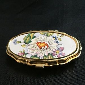 Vintage Travel Sewing Box